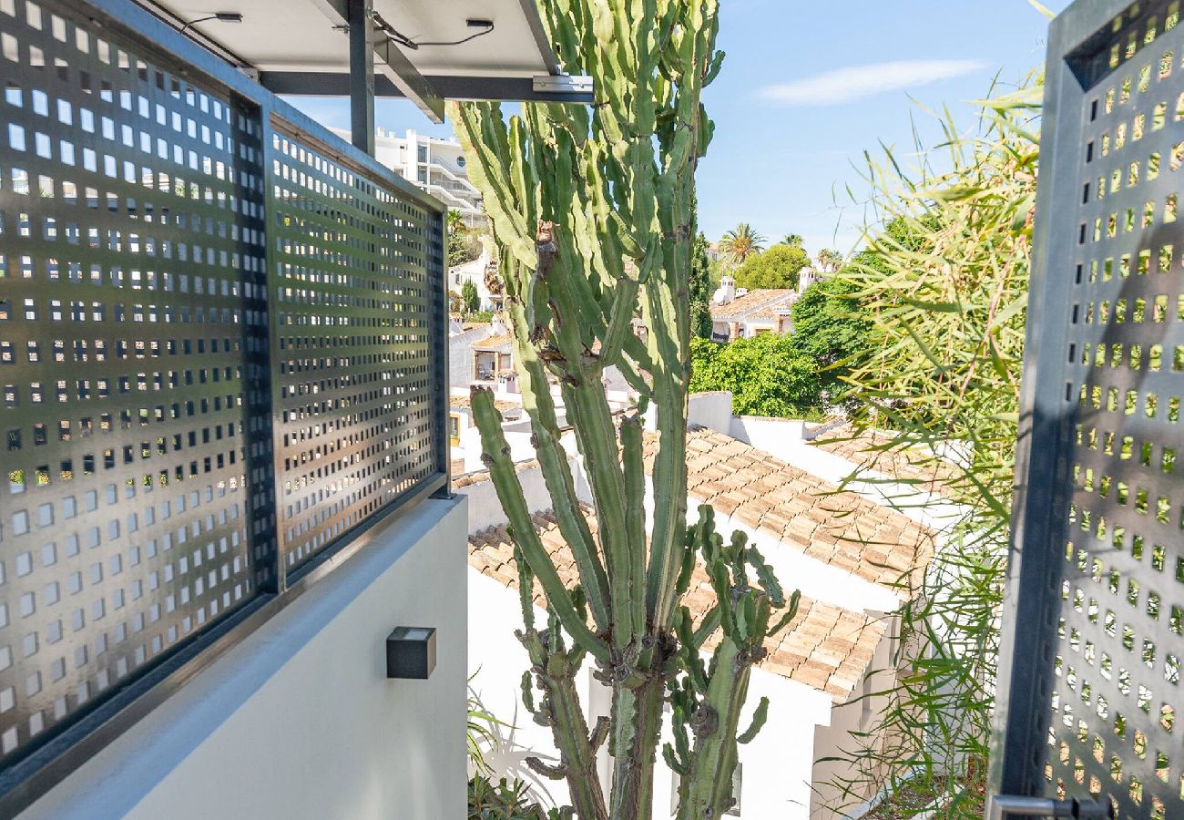 Villa in Benalmádena - Villa with private saltwater pool 