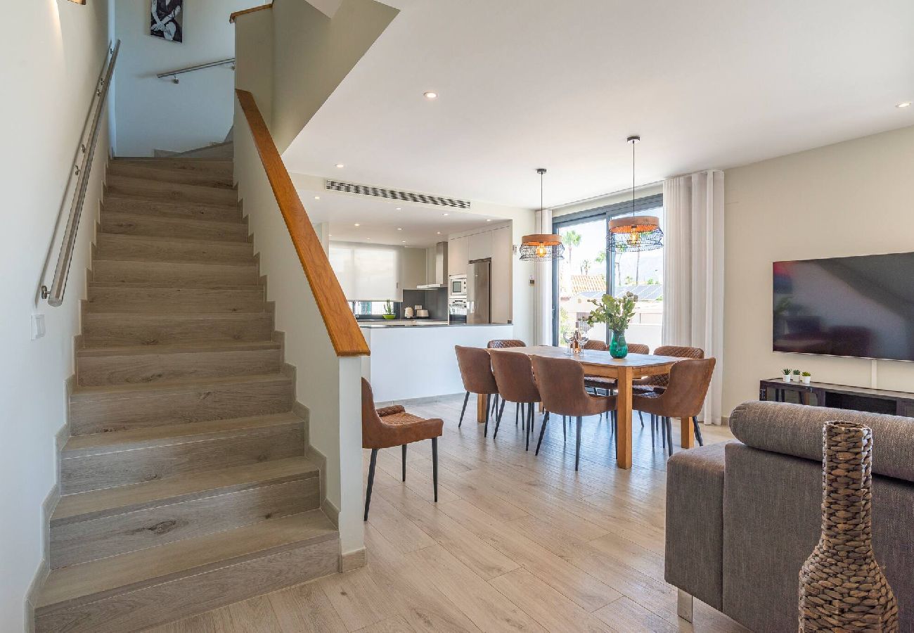 Terraced House in Fuengirola - Townhouse 5 minutes from the beach in Fuengirola. 