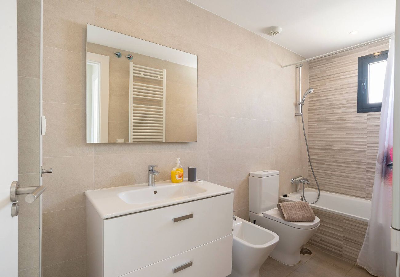 Terraced House in Fuengirola - Townhouse 5 minutes from the beach in Fuengirola. 