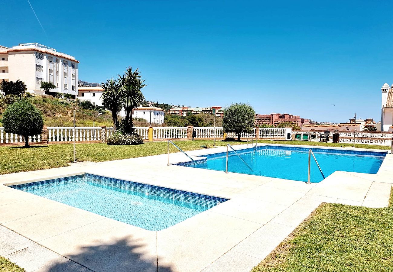 Apartment in Benalmádena - Lovely Townhouse 400m from the beach. 