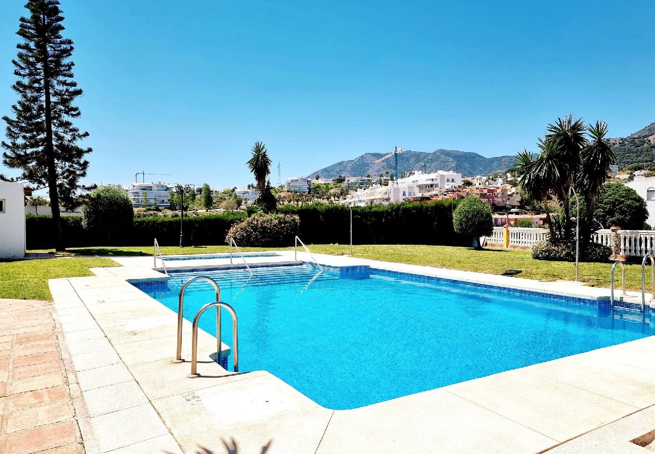 Apartment in Benalmádena - Lovely Townhouse 400m from the beach. 