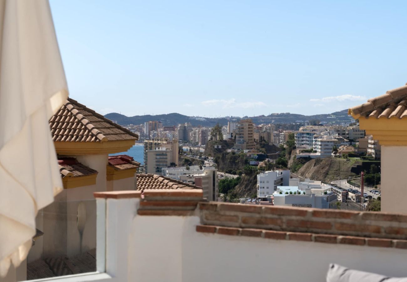 Apartment in Benalmádena - Lovely Townhouse 400m from the beach. 