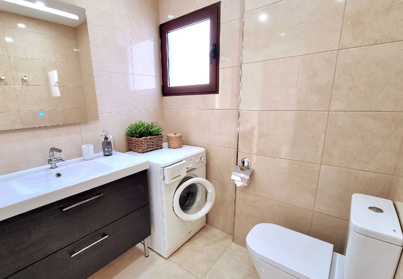 Apartment in Benalmádena - Apartment with 2 terraces in Pueblo Evita. 