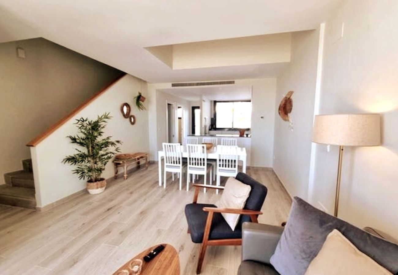 Terraced House in Fuengirola - Modern terraced house close to beach and town. 