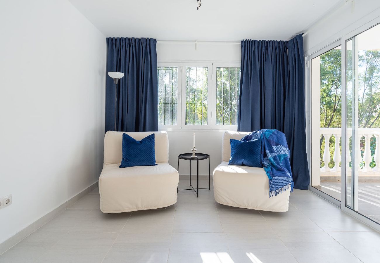 Villa in Mijas Costa - Villa with private pool close to beach and town. 