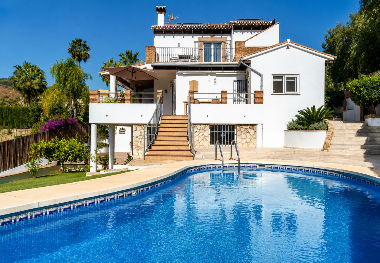 Villa in La Cala de Mijas -  Villa+Private Pool | 10 min walk to Beach