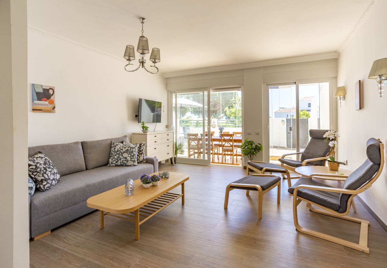 Apartment in Mijas Costa - Apartment with large terrace 5 min to the beach.