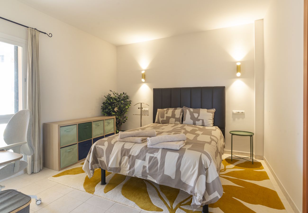 Apartment in Fuengirola - Cozy 3BR Apartment in Higuerón 2 Pools & Terraces