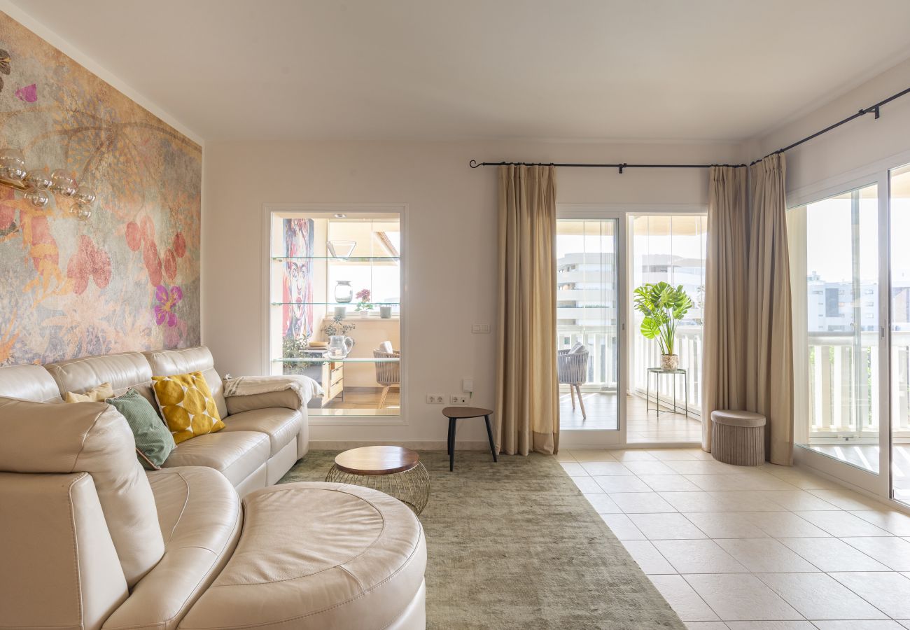Apartment in Fuengirola - Cozy 3BR Apartment in Higuerón 2 Pools & Terraces