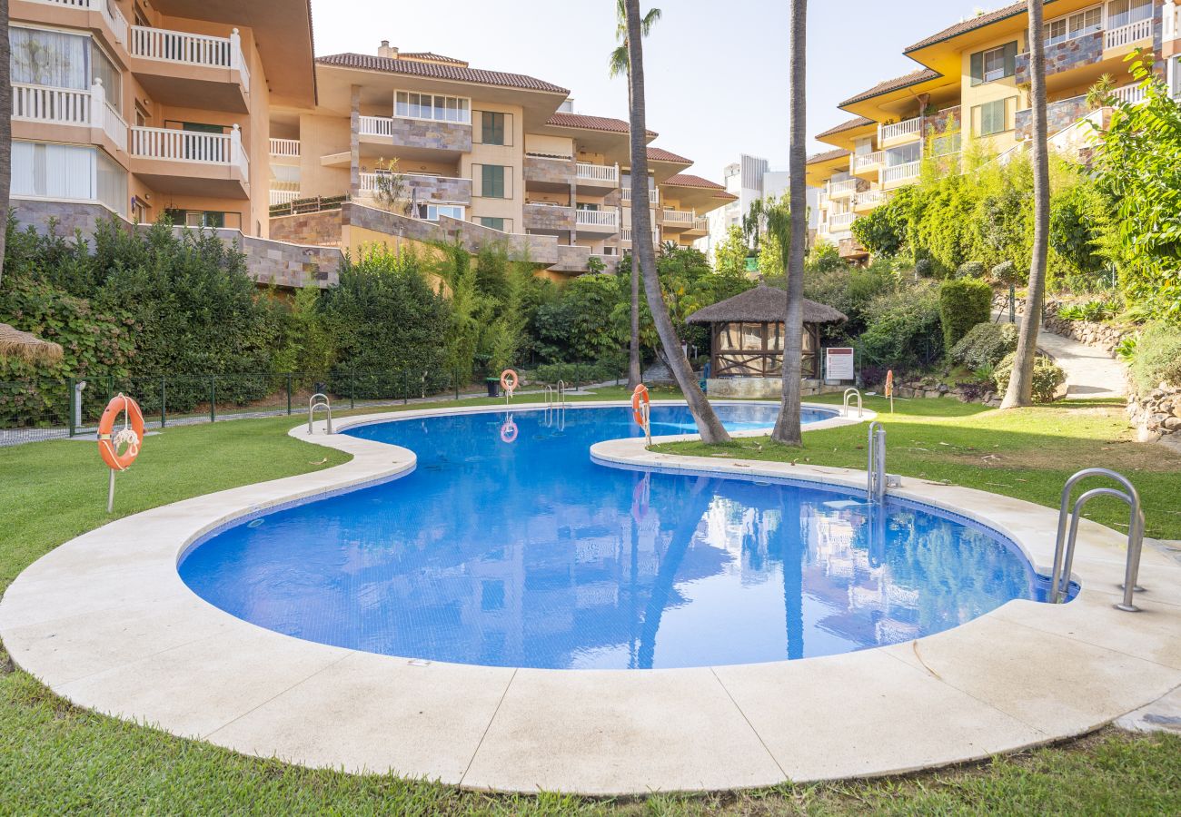 Apartment in Fuengirola - Cozy 3BR Apartment in Higuerón 2 Pools & Terraces
